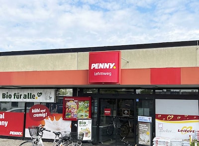 Sie sehen den Eingang vom Penny Markt in Gifhorn, Lehmweg 51