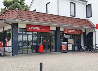 Sie sehen den Eingang vom Penny Markt in Wetter - Wengern, Osterfeldstraße 20-22