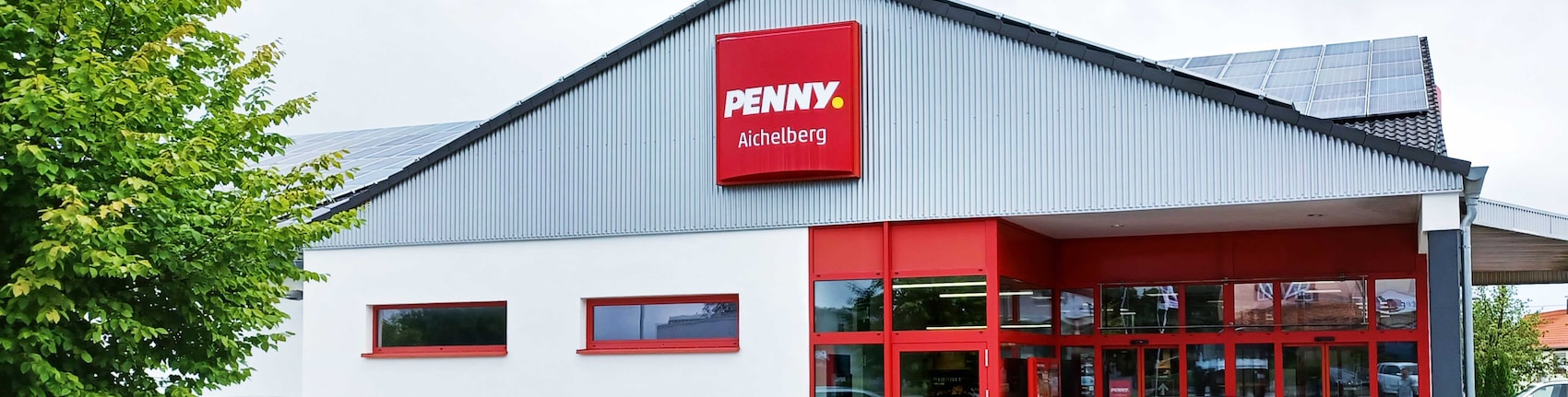 Sie sehen den Eingang vom Penny Markt in Aichelberg, Zellerstr. 7