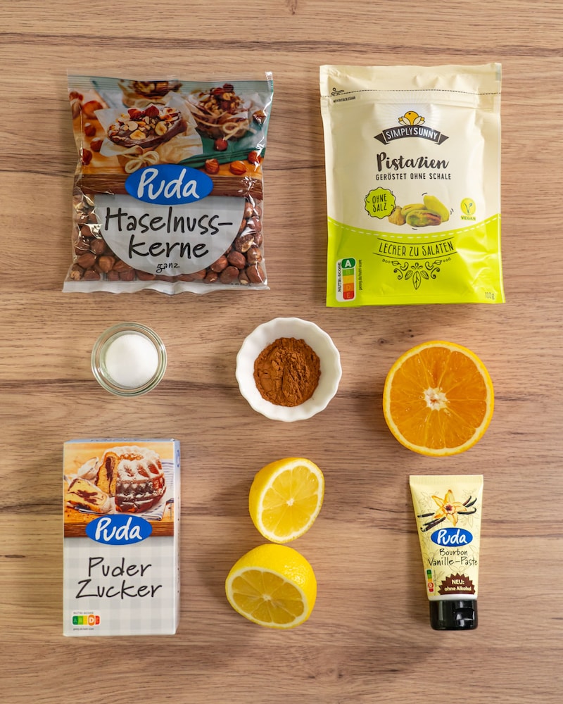 Dieses Bild zeigt die Zutaten für den vegane Zimtplätzchen.