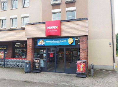 Sie sehen den Eingang vom Penny Markt in Dortmund - Hörde, Steinkuehler Weg 223