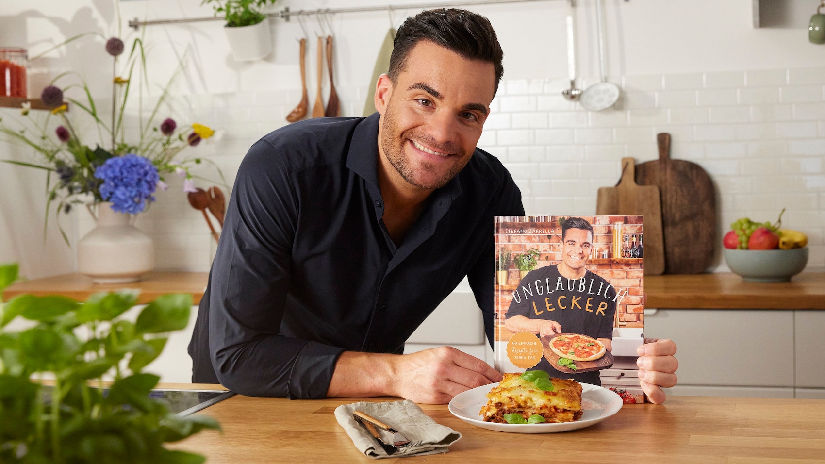 Stefano Zarrella präsentiert sein Kochbuch. 