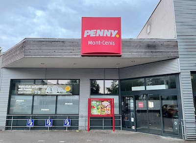 Sie sehen den Eingang vom Penny Markt in Herne, Mont-Cenis-Str. 268