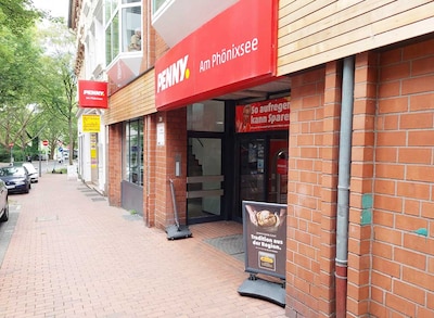Sie sehen den Eingang vom Penny Markt in Dortmund - Hörde, Alfred-Trappen-Strasse 36