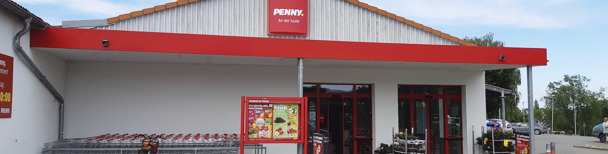 Sie sehen den Eingang vom Penny Markt in Alsleben, Saaleplatz 9