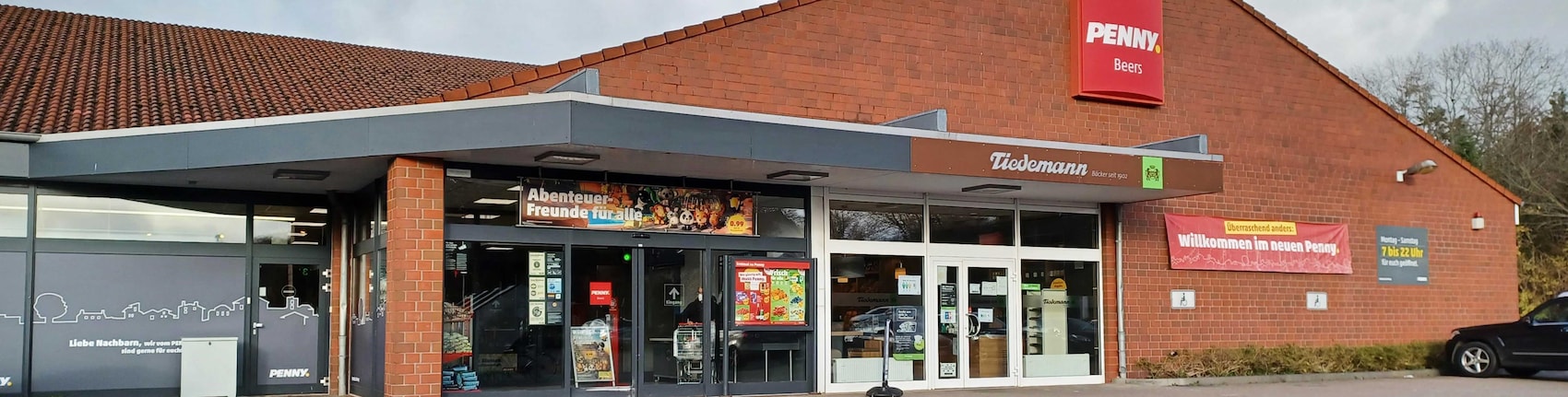 Sie sehen den Eingang vom Penny Markt in Bad Bederkesa, Altes Feld 2-4