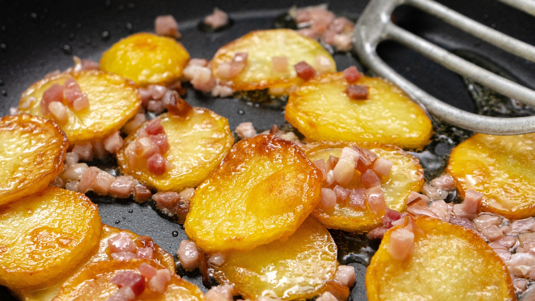 Bratkartoffeln mit Speck