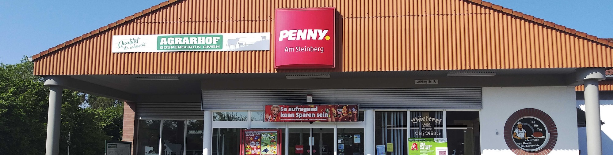 Sie sehen den Eingang vom Penny Markt in Teichwolframsdorf Am Steinberg 17A