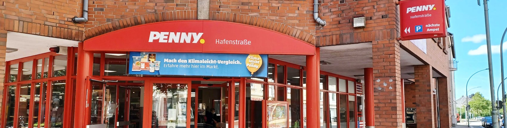 Sie sehen den Eingang vom Penny Markt in Bremerhaven/Lehe, Hafenstraße 207