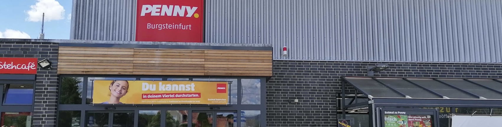 Sie sehen den Eingang vom Penny Markt in Steinfurt/Burgsteinfurt, Ochtruper Str. 49