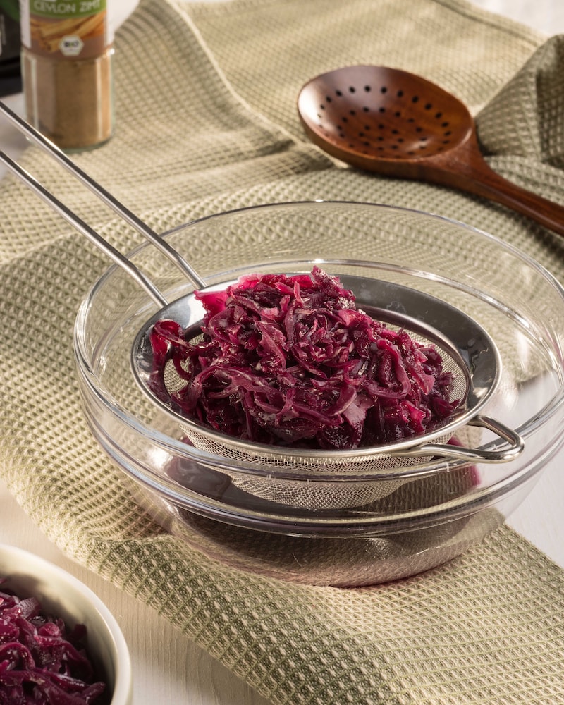 Dieses Bild zeigt zerkleinerten Rotkohl.