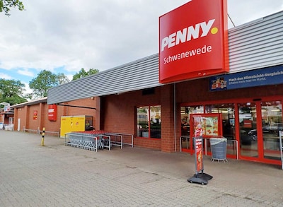 Sie sehen den Eingang vom Penny Markt in Schwanewede, Heidkamp Damm 18