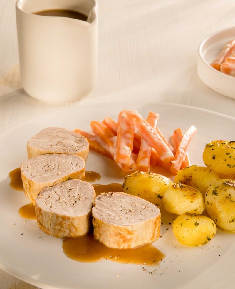 Dieses Bild zeigt unser Schweinefilet in Senfkruste.
