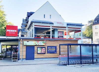 Sie sehen den Eingang vom Penny Markt in Mulda Hauptstr. 62