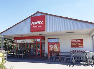 Sie sehen den Eingang vom Penny Markt in Calvoerde, Amtsweg 11