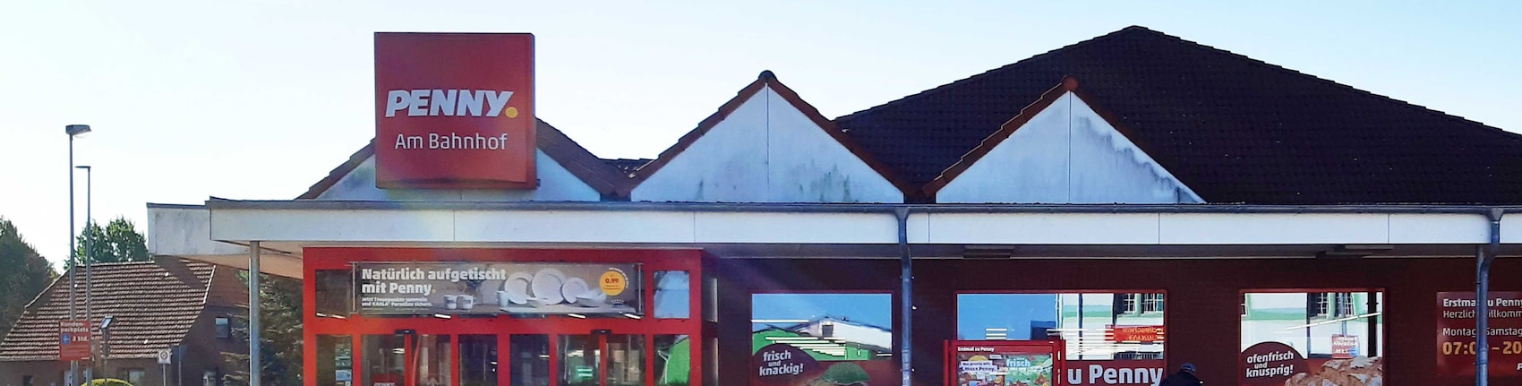 sie sehen den Eingang vom Penny Markt in Rehna Schweriner Str. 37 