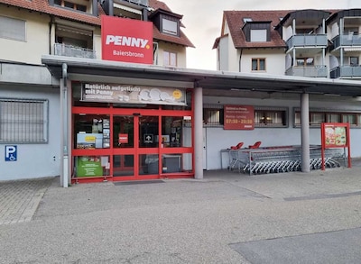 Sie sehen den Eingang vom Penny Markt in Baiersbronn, Oberdorfstr. 166