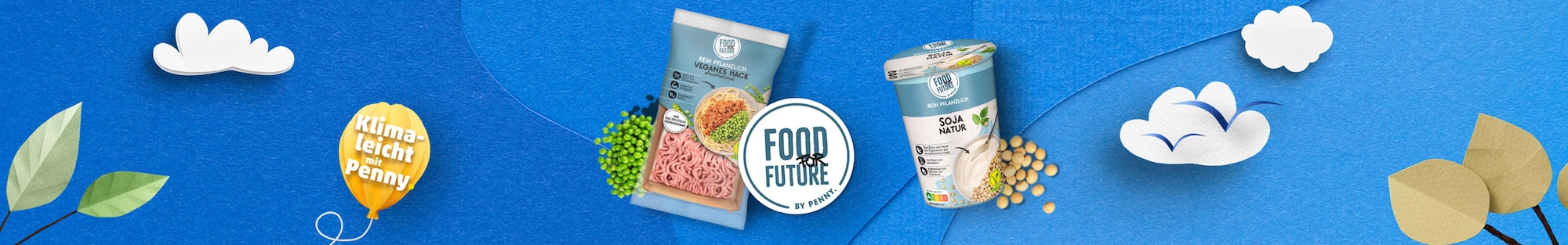 Produktfotos der Penny Eigenmarke Food for Future und das Logo: "Klimaleicht mit Penny." vor einem blauen Hintergrund.