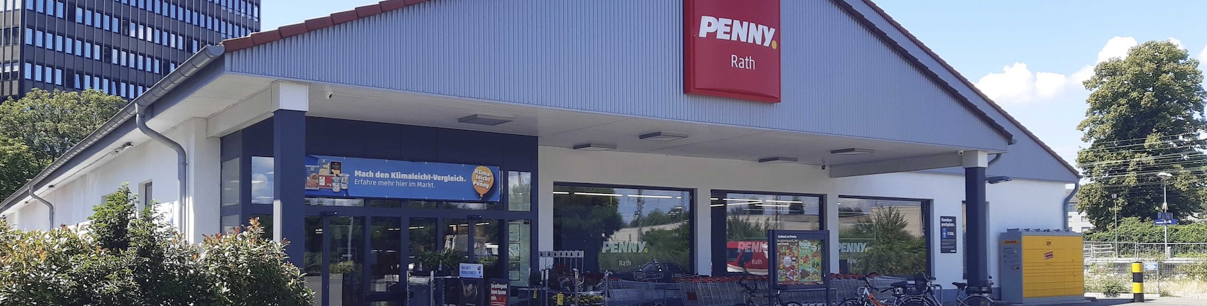 Sie sehen den Eingang vom Penny Markt Düsseldorf – Rath Oberrather Str. 8