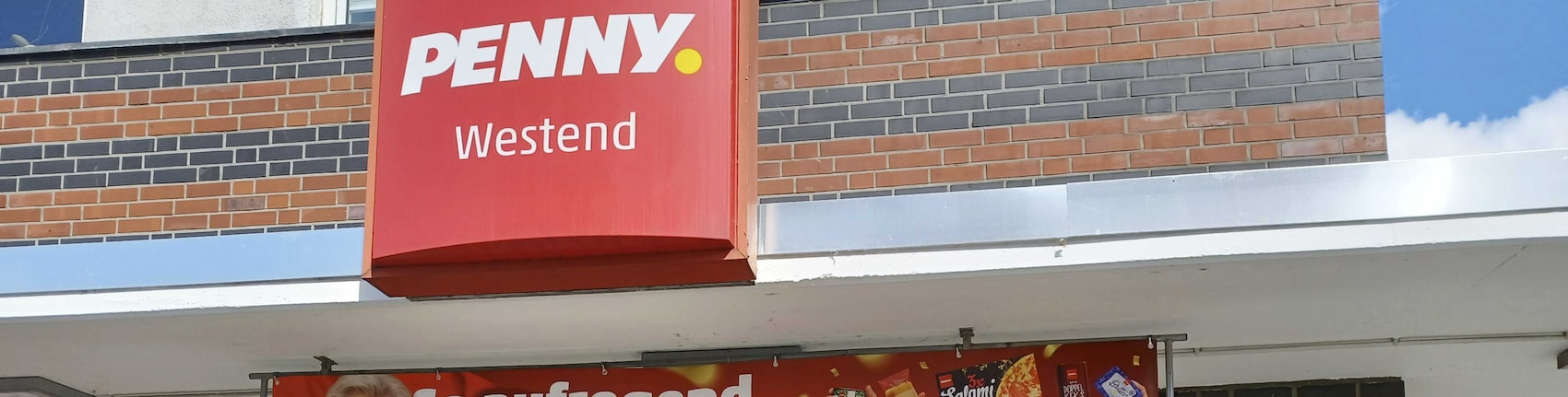 Sie sehen den Eingang vom Penny Markt Bocholt Dinxperloer Str. 5