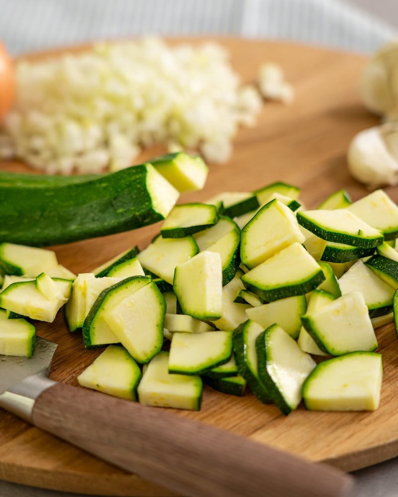 Dieses Bild zeigt die geschnittenen Zucchini.