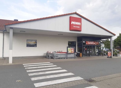 Sie sehen den Eingang vom Penny Markt in Vechelde, Bodelschwinghstr. 15
