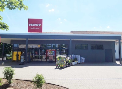 Sie sehen den Eingang vom Penny Markt in Waldmohr, Vor Der Muhl 2
