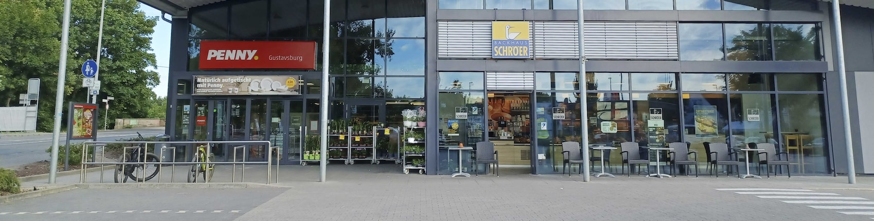 Sie sehen den Eingang vom Penny Markt in Ginsheim-Gustavsburg, Am alten Fährhaus 1