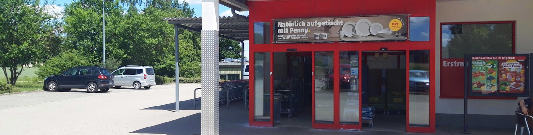 Sie sehen den Eingang vom Penny Markt in Mainhardt Am Moosbach 3