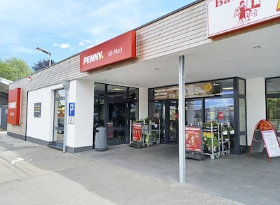 Sie sehen den Eingang vom Penny Markt in Marl - Alt-Marl, Westerholter Str. 5