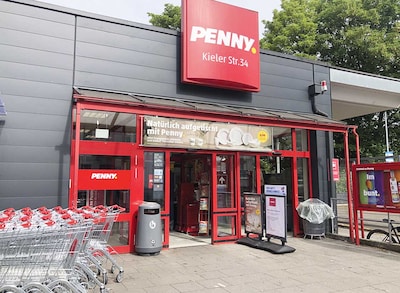 sie sehen den Eingang vom Penny Markt in Wuppertal Kieler Str. 34