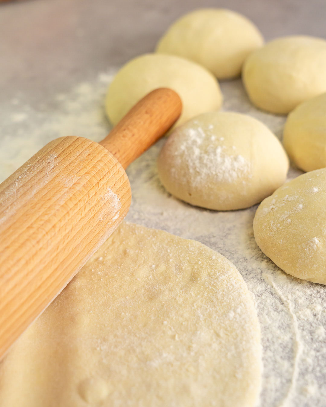 Kürbis Hummus mit Fladenbrot - einfaches Rezept | PENNY.de
