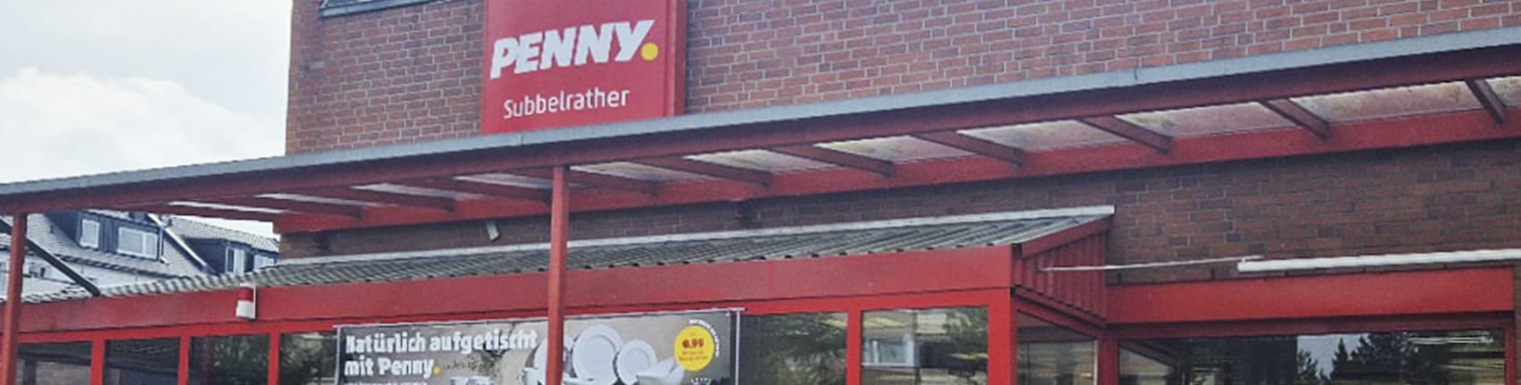sie sehen den Eingang vom Penny Markt in Köln – Ehrenfeld Subbelrather Str. 387-407