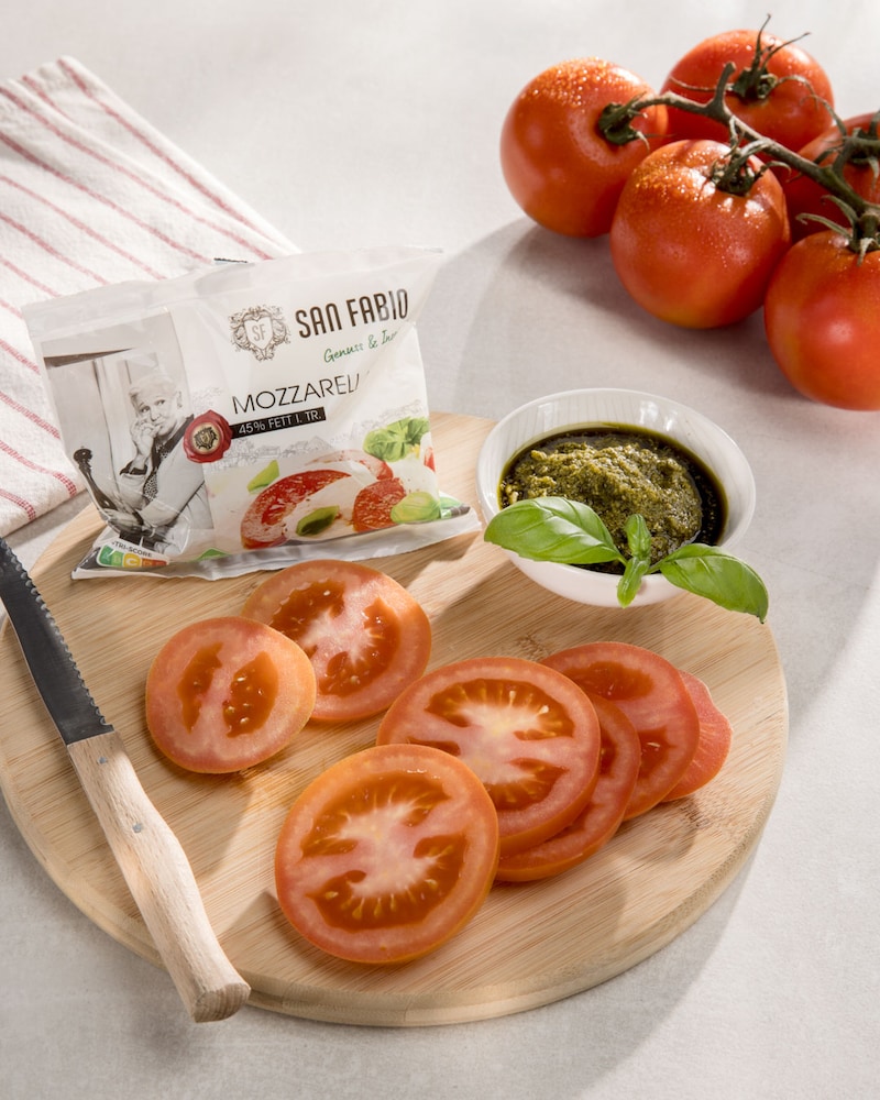 Dieses Bild zeigt die geschnittene Tomate.