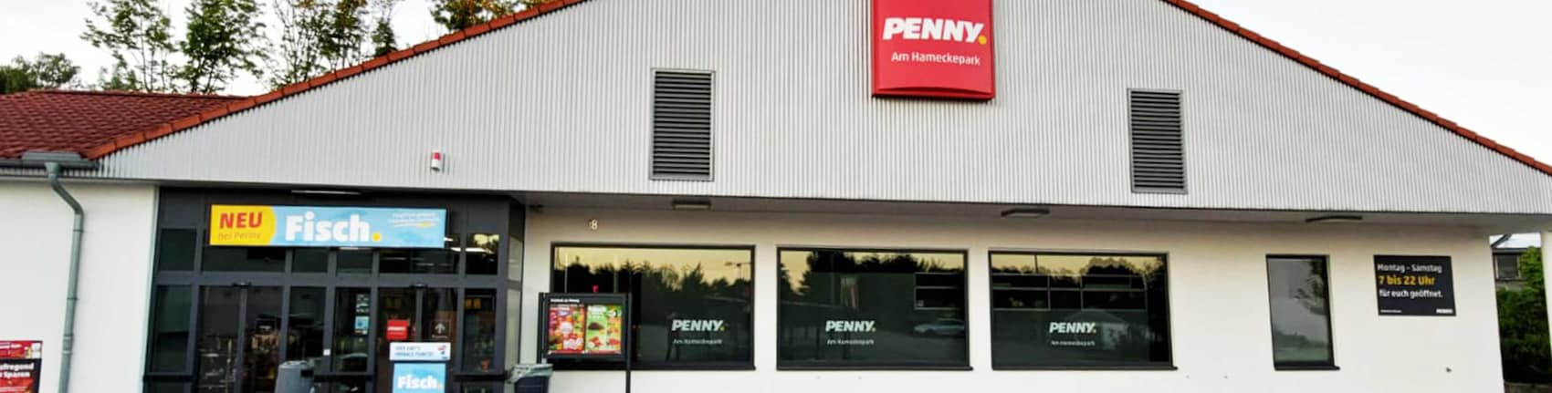 Sie sehen den Eingang vom Penny Markt in Hagen - Altenhagen, Alexander Strasse 18-20
