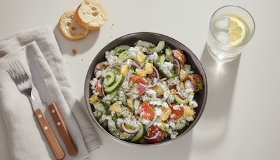 Körniger Frischkäse Salat