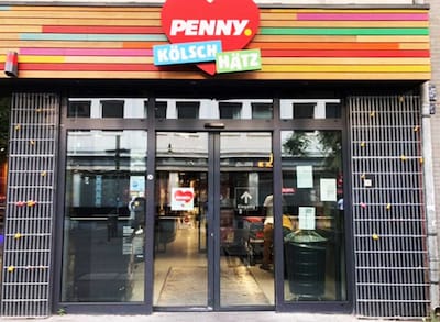 sie sehen den Eingang vom Penny Markt in Köln - Altstadt Nord Eigelstein 51/Am Salzmagazin