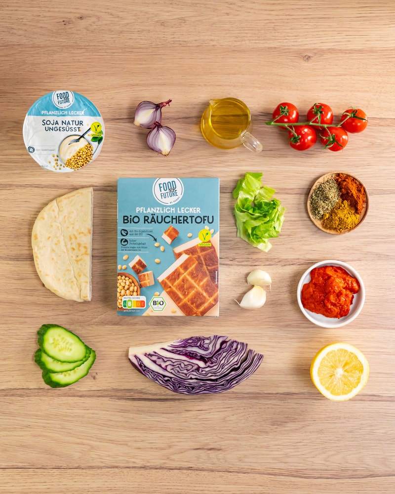 Dieses Bild zeigt die Zutaten für den veganen Döner.