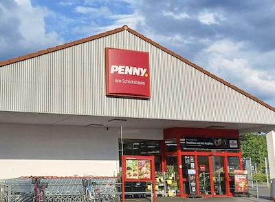 Sie sehen den Eingang vom Penny Markt Krefeld - Benrad – Nord Am Kempschen Weg 2