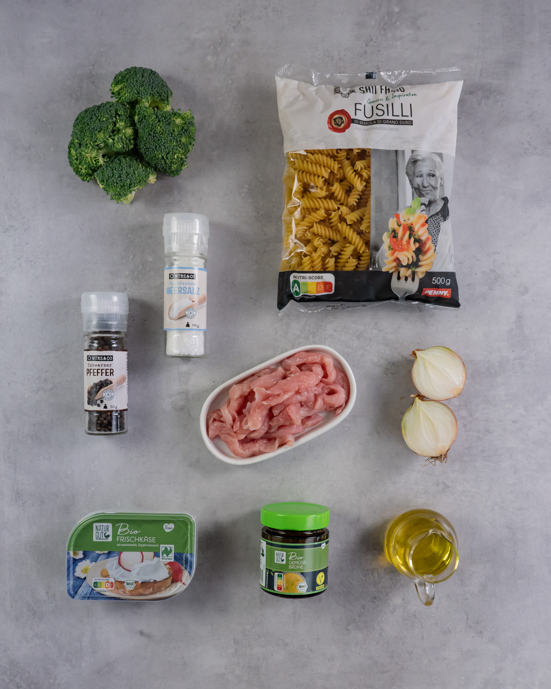 Putengeschnetzeltes mit Nudeln - das klassische Rezept | PENNY.de Putengeschnetzeltes mit Nudeln - das klassische Rezept | PENNY.de