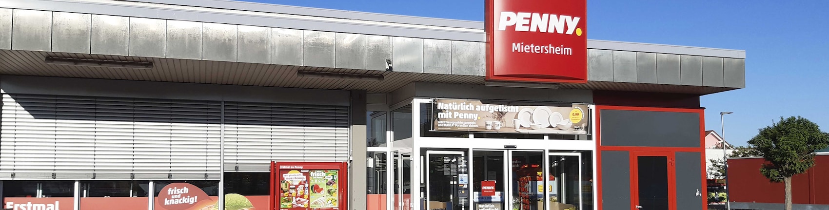 Sie sehen den Eingang vom Penny Markt in Lahr/Mietersheim, Im Goetzmann 3