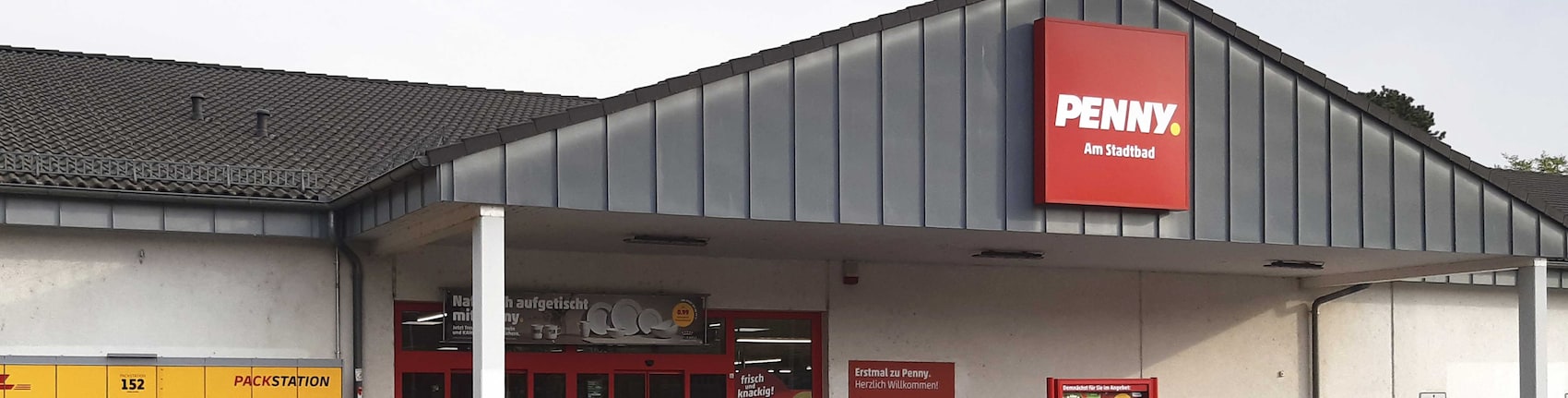 Sie sehen den Eingang vom Penny Markt in Rochlitz Brueckenstrasse 22