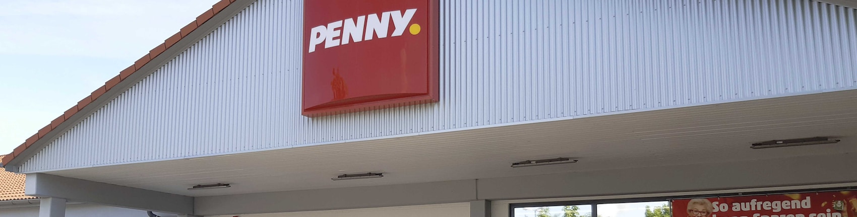 Sie sehen den Eingang vom Penny Markt in Böhlen, Jahnstr. 34