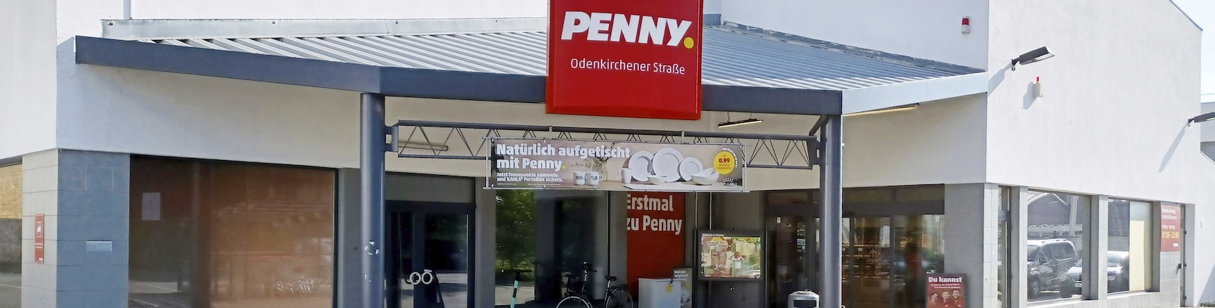 Sie sehen den Eingang vom Penny Markt Mönchengladbach – Rheydt Odenkirchener Str. 179-183
