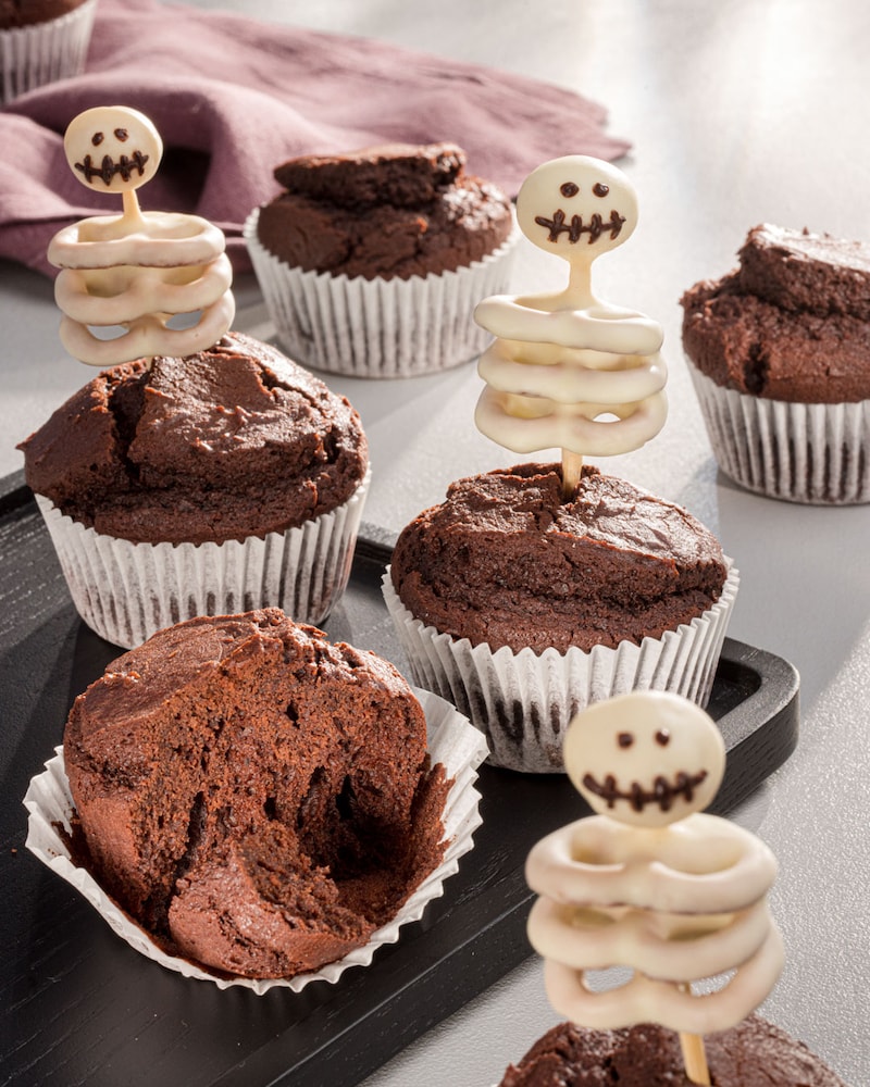 Dieses Bild zeigt die fertigen Halloween Muffins.