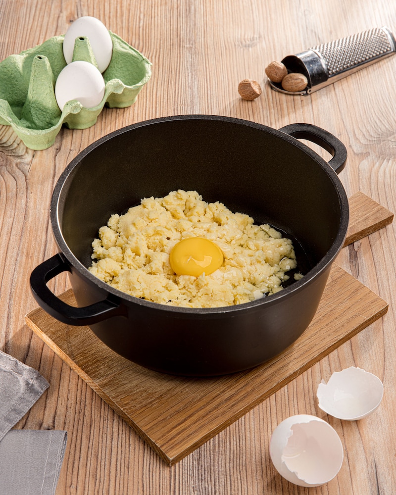 Dieses Bild zeigt die fertige Grießklöschensuppe.