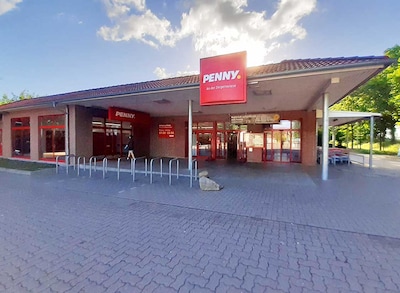 sie sehen den Eingang vom Penny Markt in Boizenburg Ellerholzwiesen 7