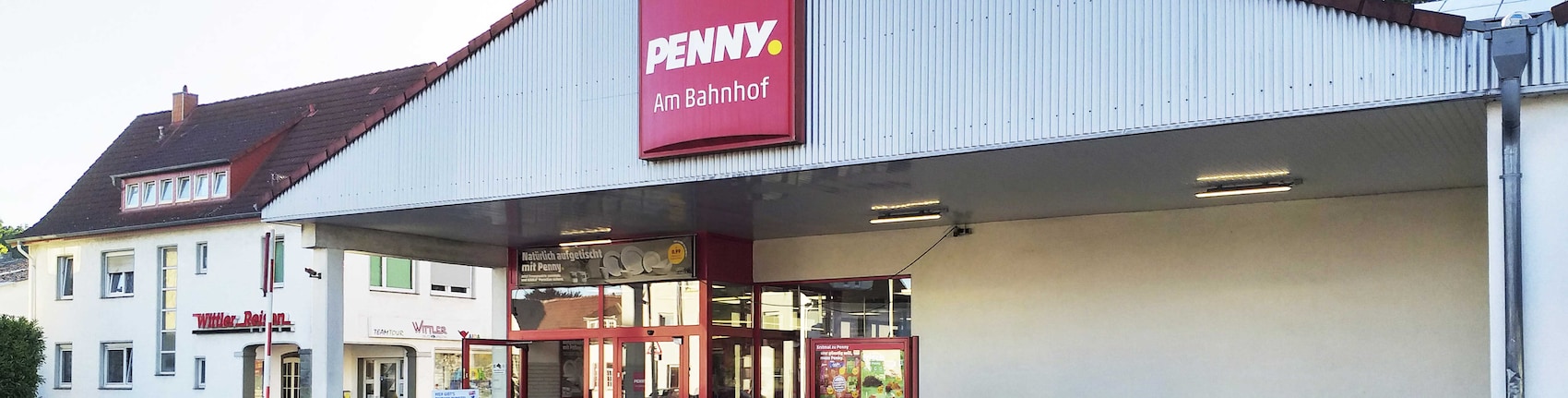 Sie sehen den Eingang vom Penny Markt in Schloss Holte-Stukenbrock, Sender Str. 8