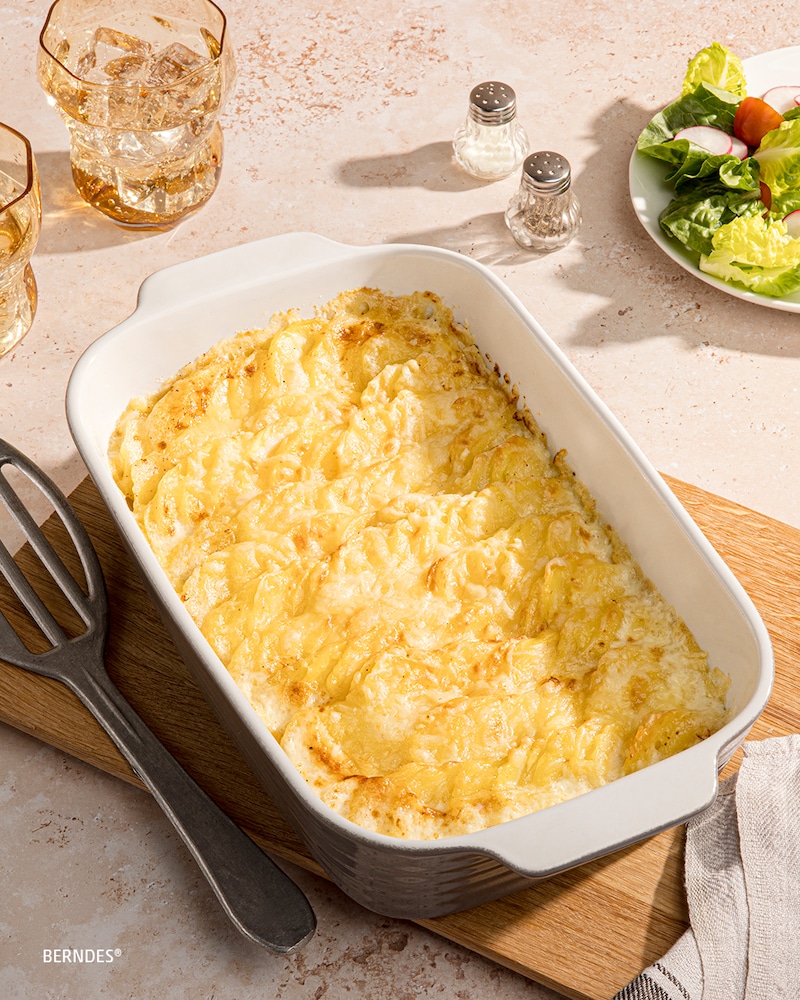 Auf diesem Bild siehst du unser klassisches Kartoffelgratin.