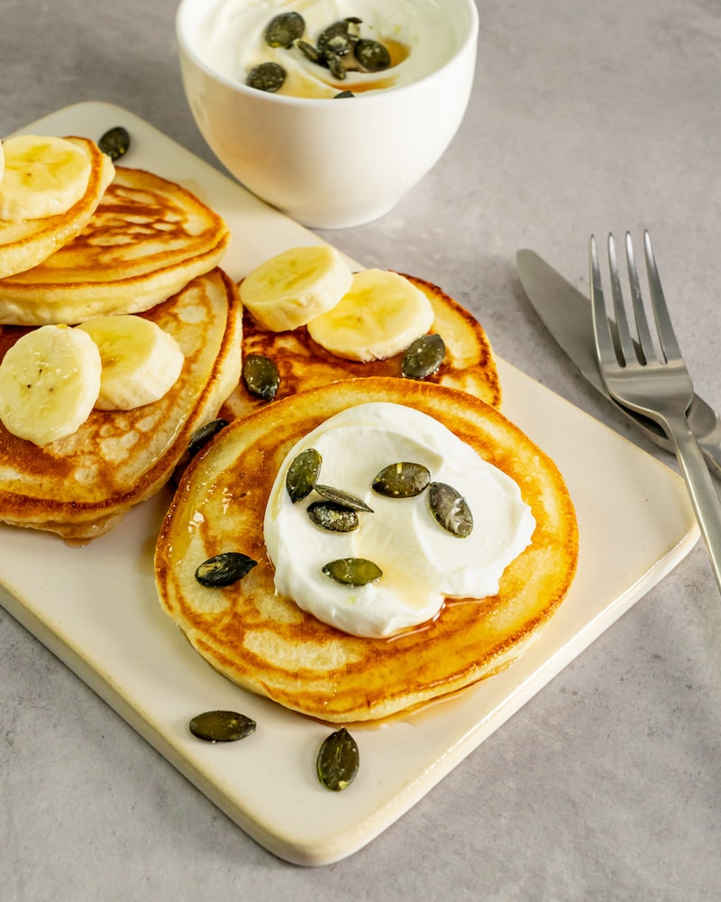 Dieses Bild zeigt die fertigen Bananen Pancakes.